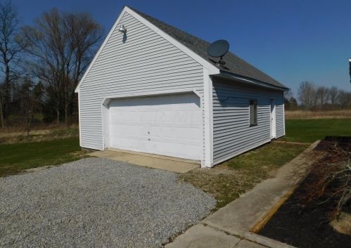 17260 Paver Barnes Rd, Marysville OH  43040-8608 exterior