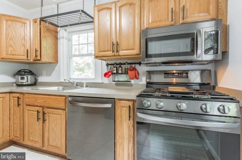 4401 Route 27, Princeton NJ  08540-8708 exterior