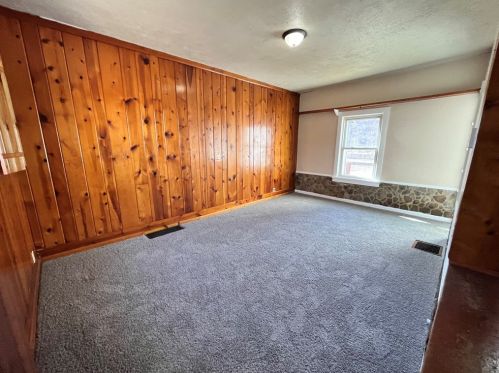1212 3rd Ave, New Brighton PA  15066-2108 exterior