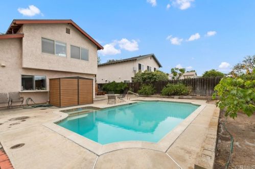 5717 Robusto Rd, San Diego, CA 92124-1025