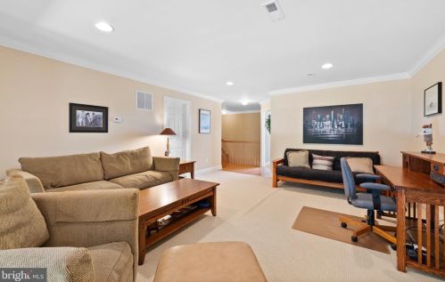 46 Schindler Ct, Lawrence Township NJ  08648-2579 exterior