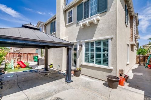 6787 Vanderbilt St, Chino CA  91710-1308 exterior