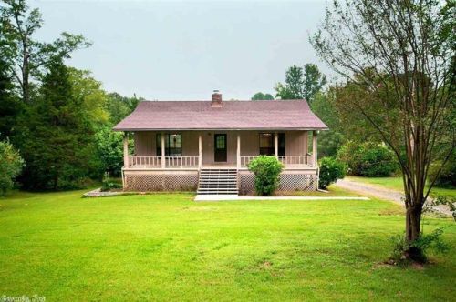132 Woodland Dr, Conway AR  72032-9144 exterior