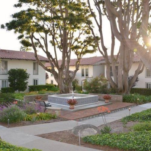 2648 State St, Santa Barbara, CA 93105-3585