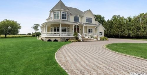 1570 Indian Neck Ln, Peconic, NY 11958-1755
