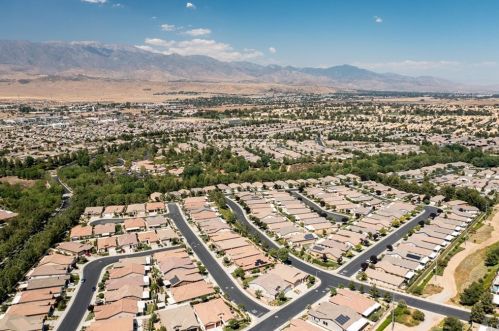 382 Prospect Park, Beaumont CA  92223-3404 exterior