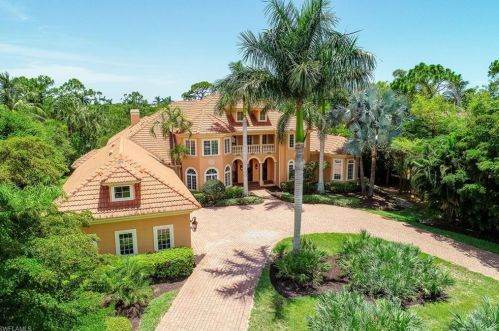 3621 Bay Crk Dr, Bonita Springs FL 34134-1907 exterior