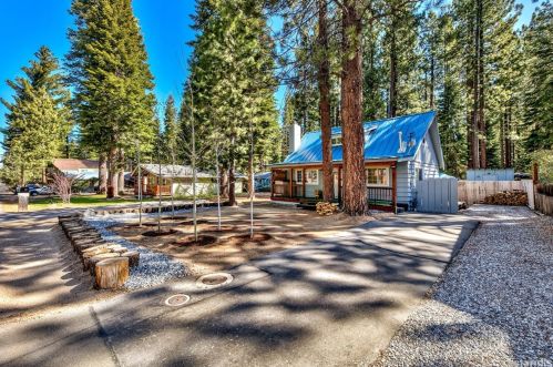 1287 Dedi Ave, South Lake Tahoe, CA 96150-3611