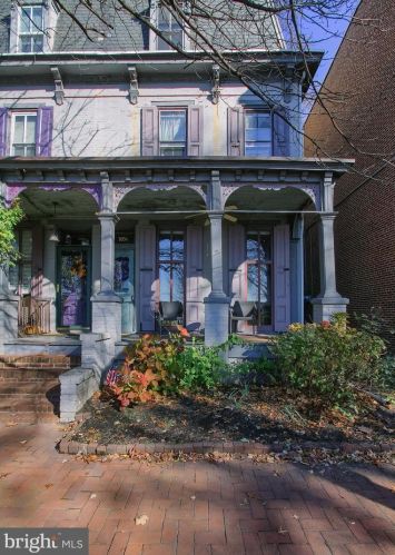 705 Front St, Harrisburg, PA 17104-1629