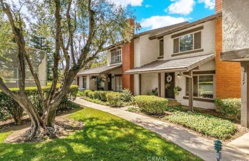 1785 Aspen Village Way, West Covina, CA 91791-3105