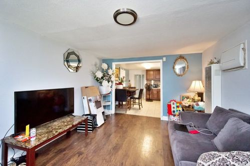 420 Stinson Ave, Madera CA  93638-3927 exterior