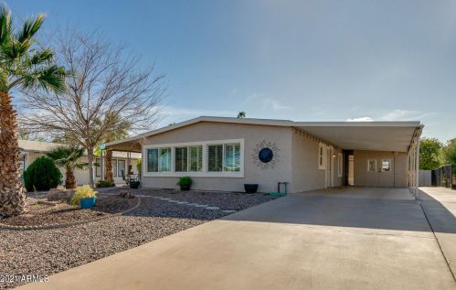 8932 Sun Lakes Blvd, Chandler, AZ 85248-6434