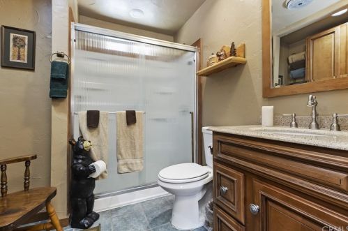 1037 Mountain View Blvd, Big Bear City CA  92314 exterior