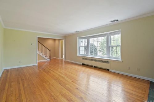 174 Atlantic Ave, Hawthorne NY  10532-1017 exterior