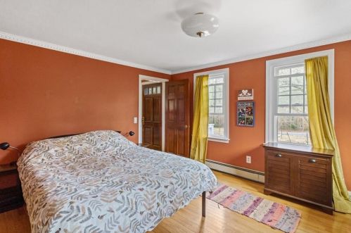 198 Richmond Townhouse Rd, Richmond RI  02812-1038 exterior