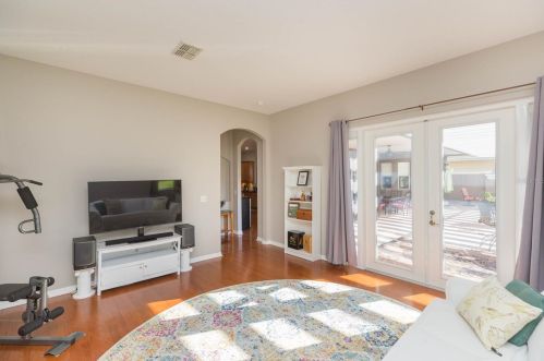 12801 Grand Traverse Dr, Dade City FL  33525-8251 exterior