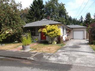 2714 Otis St, Olympia WA  98501-3479 exterior