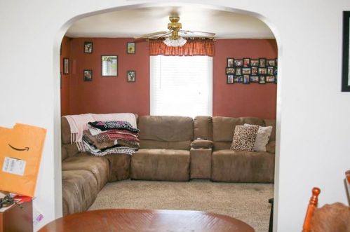 306 Washington Ave, South Connellsville PA  15425-4141 exterior