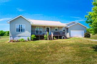 525 Ranch Rd, Loudon, TN 37774-5277