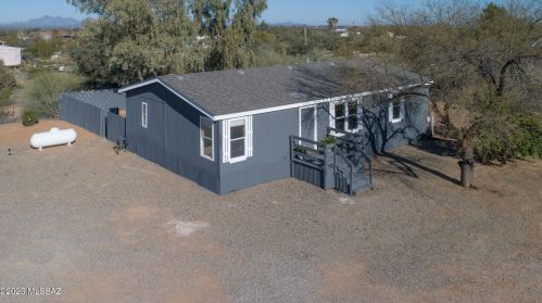 7711 Sandario Rd, Tucson, AZ 85743-7453