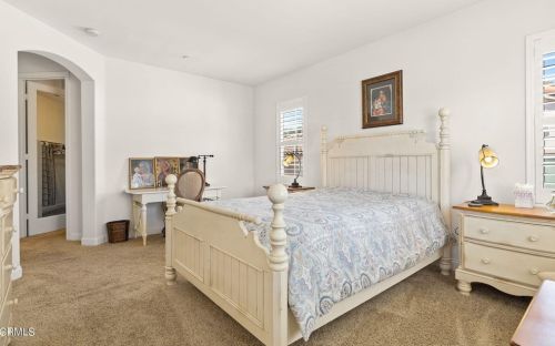 871 Coronado Cir, Santa Paula CA  93060-1666 exterior