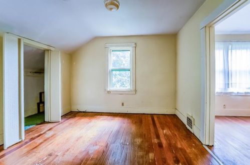 1101 Forest Ave, New Kensington PA  15068-5739 exterior