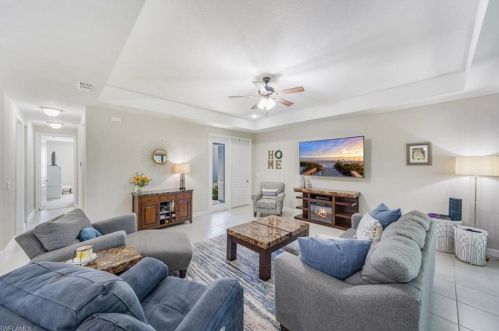 26560 Bonita Fairways Blvd, Bonita Springs, FL 34135-0075
