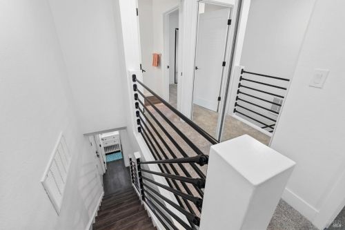 101 Fairoaks Dr, Vacaville CA  95688-5319 exterior