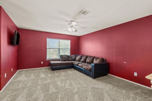 6001 Sun Ray Dr, Denton TX  76208-6823 exterior