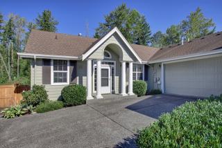 11636 239 Ave, Redmond WA  98053-5613 exterior