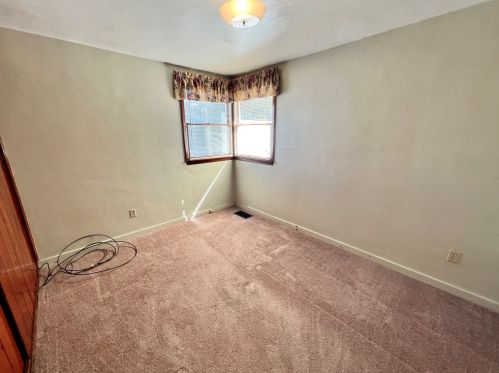 1375 Washington Blvd, Mckeesport PA  15133-3851 exterior