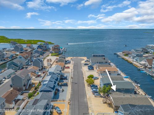 254 Ocean Bay Blvd, Lavallette, NJ 08735-1619