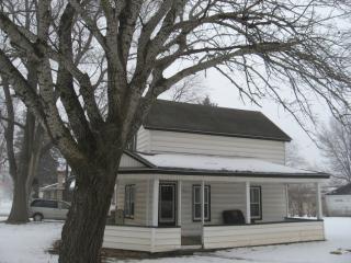 101 2nd St, Medford, MN 55049-9569