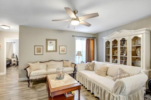 10490 Hole Ave, Riverside, CA 92505-1620