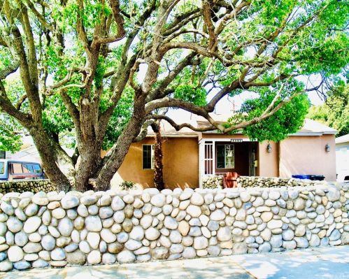 4323 171st St, Lawndale, CA 90260-3332