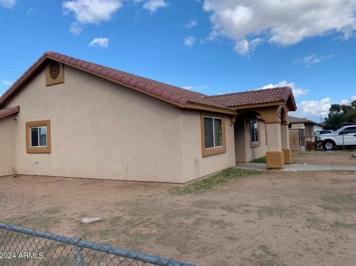 10840 2nd St, Avondale AZ  85323 exterior