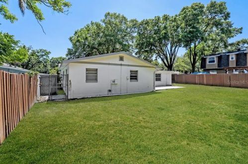 5321 Hillside Dr, Orlando FL  32810-1711 exterior