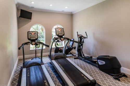 4083 Stow Way, Naples FL  34116-7311 exterior