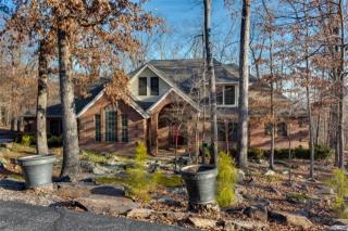 7014 Cam Ct, Fayetteville, AR 72703-9167