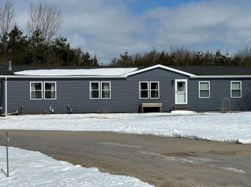 2122 Barthels Rd, Two Rivers, WI 54241-9222