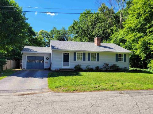 5 Wilfred Ave, Concord, NH 03301-2771