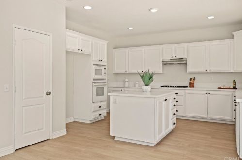 35937 Arnett Rd, Wildomar CA  92595-7654 exterior