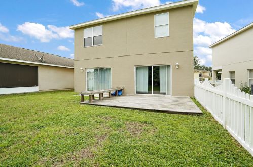 5158 122nd Blvd, Oxford, FL 34484-2663