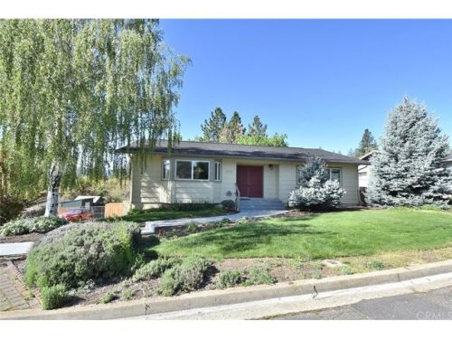 1015 North St, Yreka, CA 96097-2233