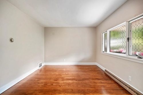 822 Shady Ave, North Charleroi PA  15022-1860 exterior