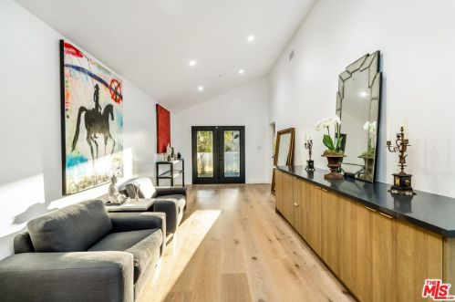 4552 Ethel Ave, North Hollywood CA  91605-4703 exterior