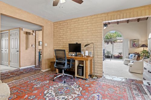 6839 17 Pl, Phoenix AZ 85086-5706 exterior