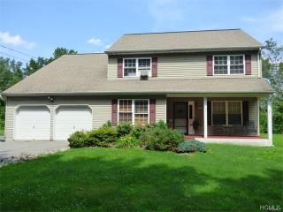 284 Mombasha Rd, Monroe NY  10950-5327 exterior