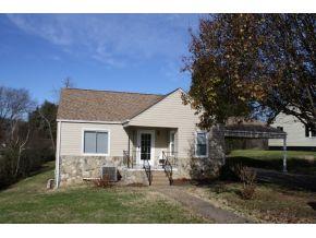 1748 Mckinney St, Kingsport, TN 37660-5440