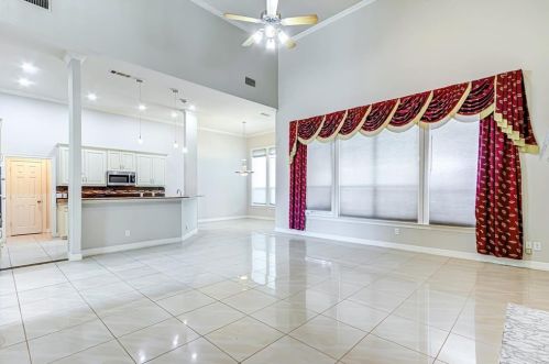 619 Killarney, Richardson TX 75081-5156 exterior